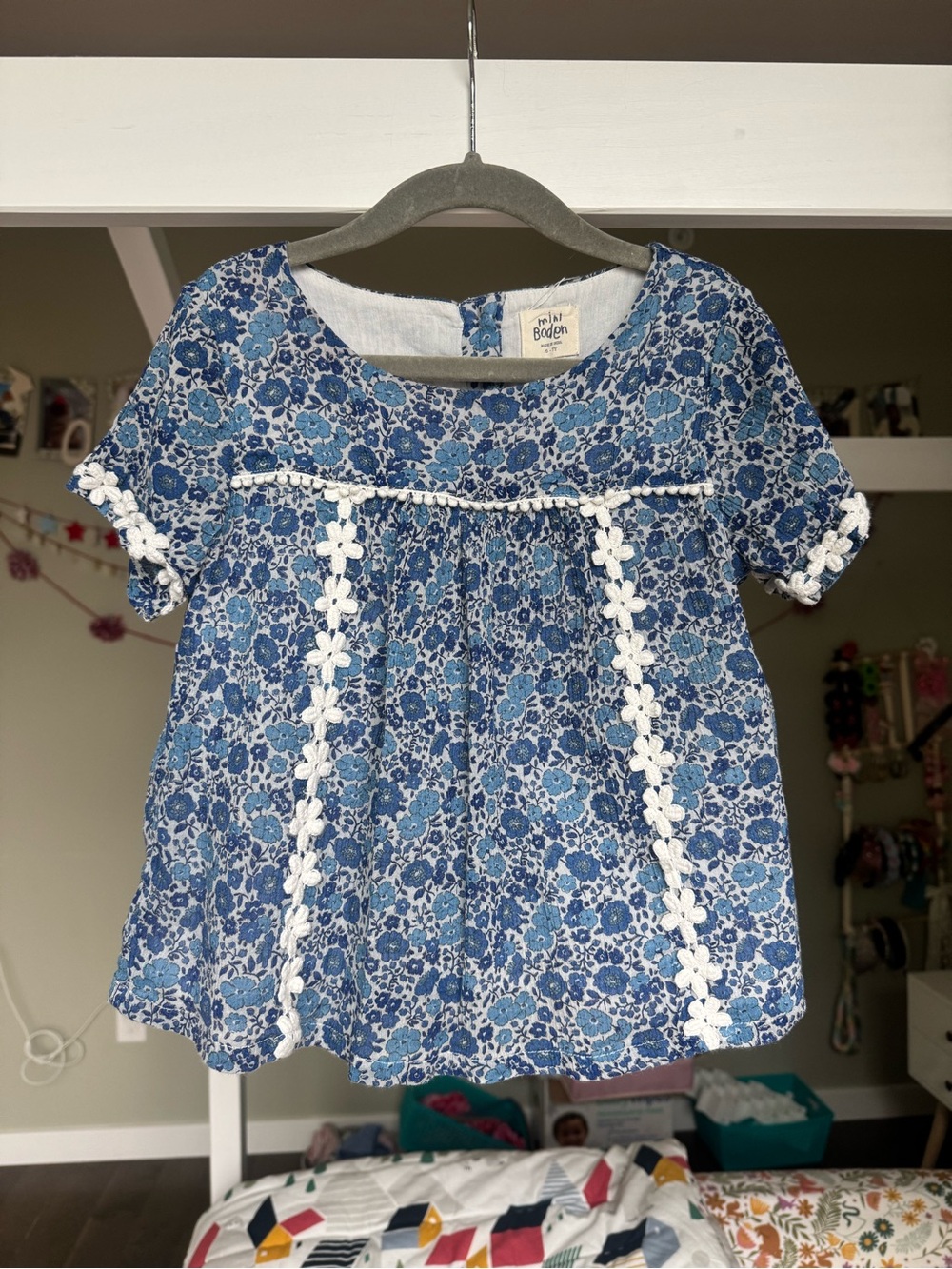 Mini Boden Blue Floral w/ Daisies and Pom -Pom Trim, Size 6-7